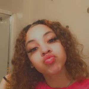 Meet your Posher, Tashaa